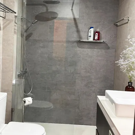 Ribeiro House 아파트 로리냐